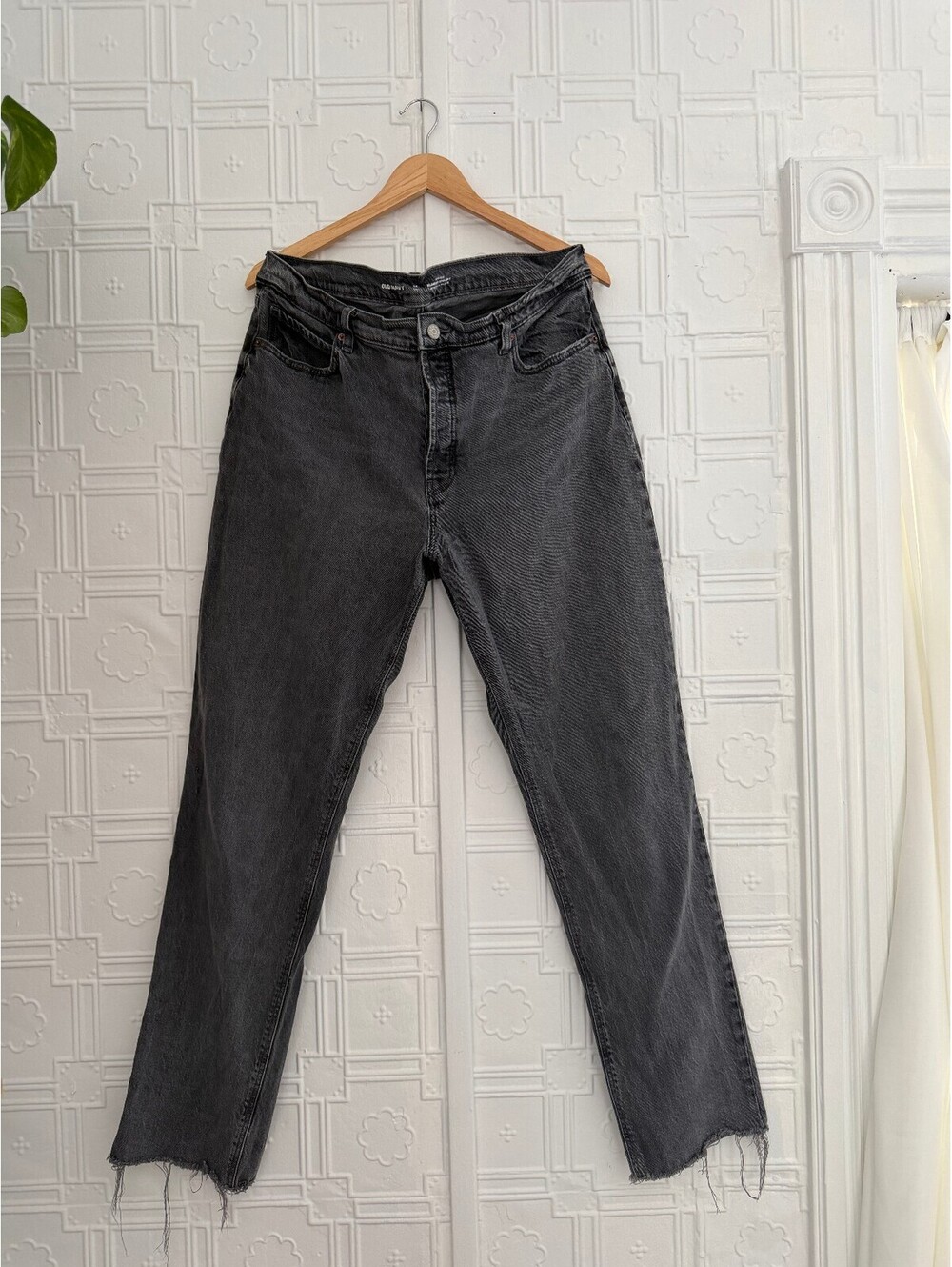 Old Navy High-Rise Slouchy Straight Jeans Grey 14 Tall Raw Hem Button Fly